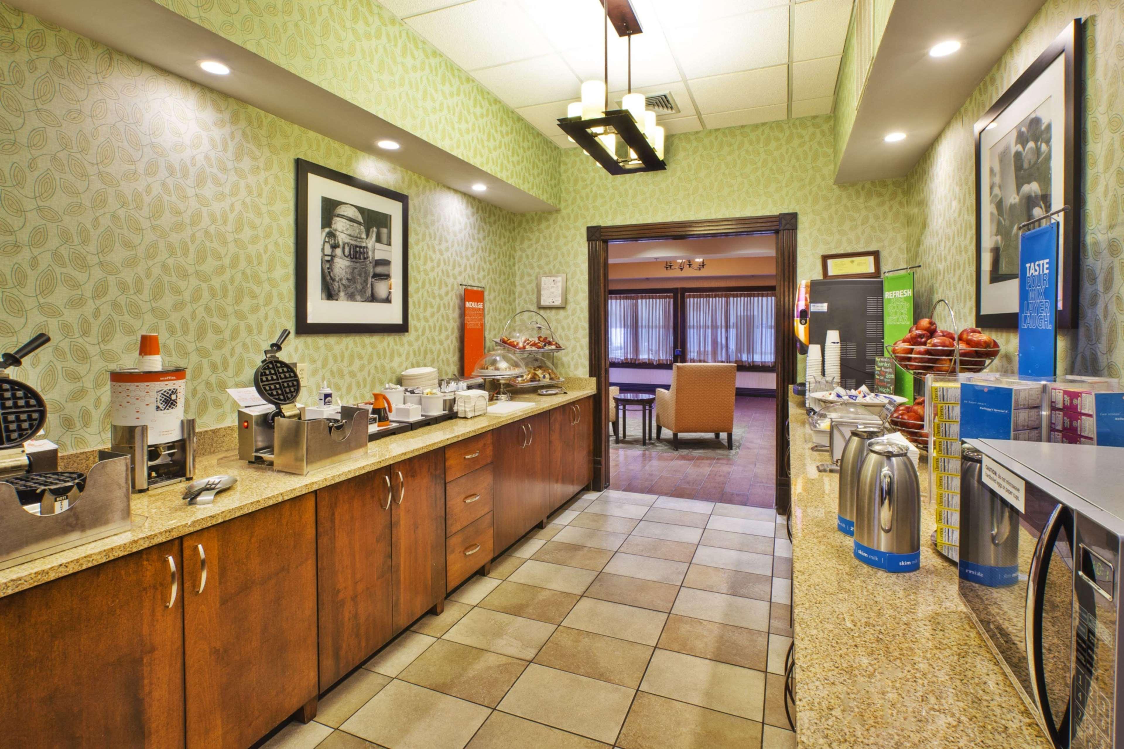 Hampton Inn Gaylord Zewnętrze zdjęcie