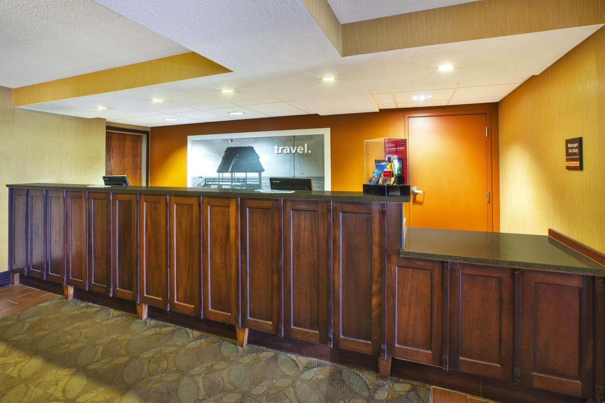 Hampton Inn Gaylord Zewnętrze zdjęcie
