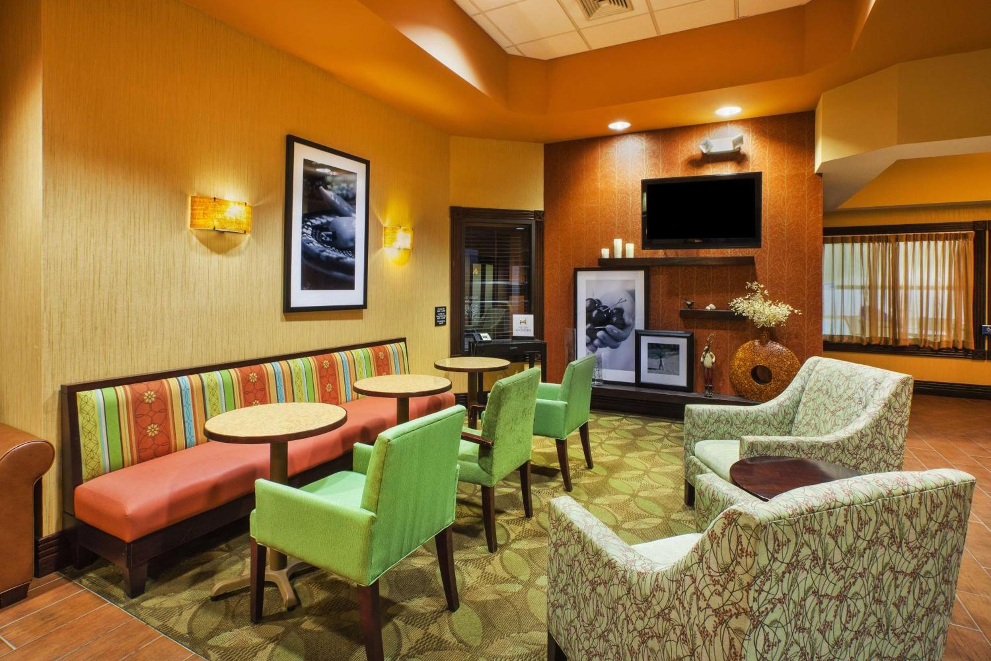 Hampton Inn Gaylord Zewnętrze zdjęcie